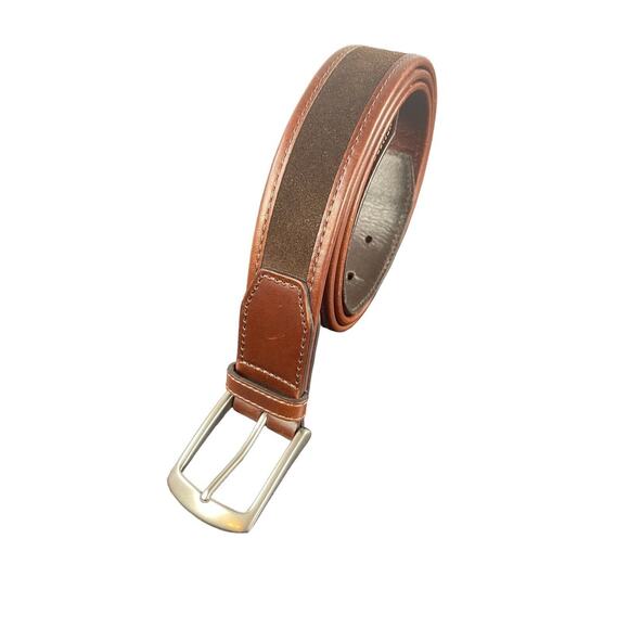 Trafalgar Leather Belt Size 42 WOODBURY Mens Brown Handmade Classic USA 1.25" - Picture 1 of 9